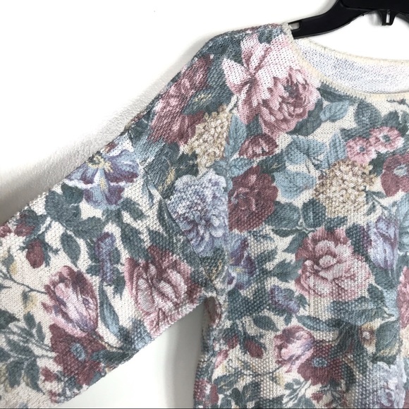 Vintage Rose Floral Sweater - Picture 6 of 11